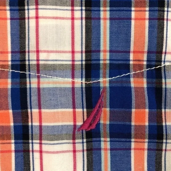 𝅺náutica Boys Shirt 10/12 - Picture 4 of 4